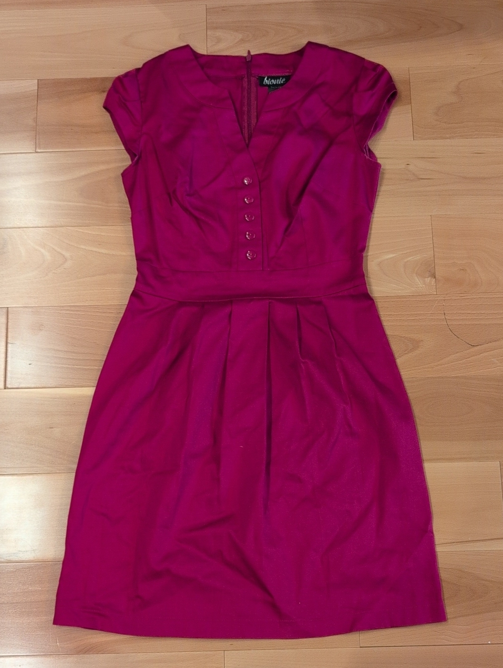 Women's Fuchsia Cap-Sleeve Pleated Waist Fit Dress
